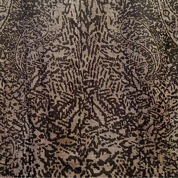 2/$35 Anne Klein Stunning Taupe and Black Dress size 8 - Picture 3 of 7